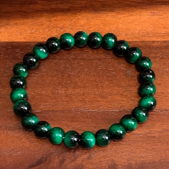 Handmade Jewelry - Handmade green tiger’s eye stretch bracelet